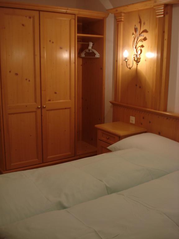 Chasa Valetta Apartment Samnaun Room photo
